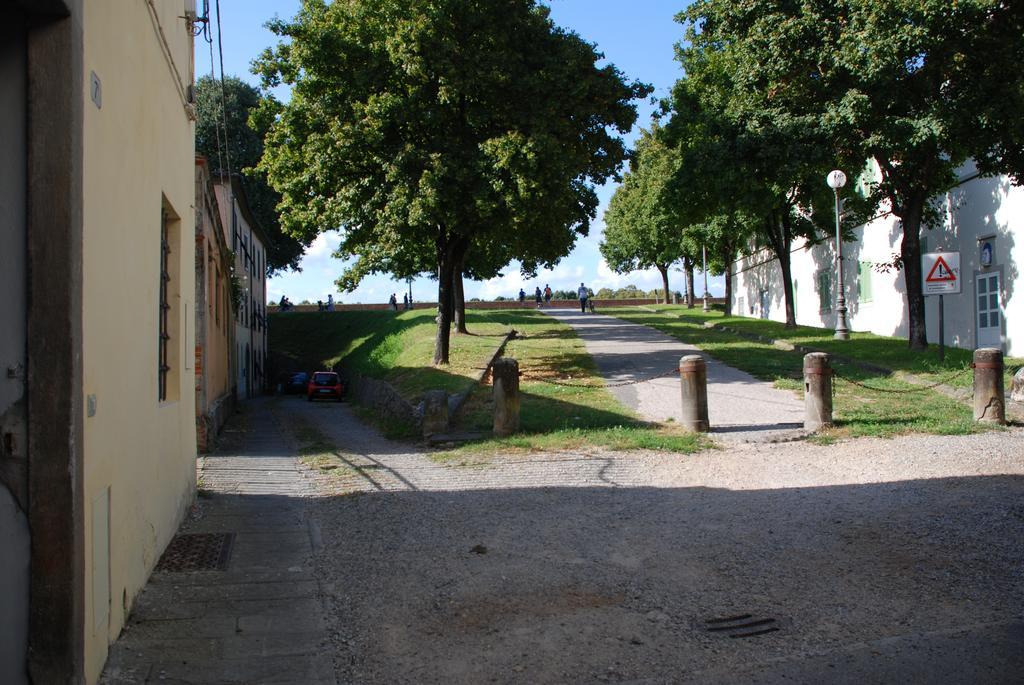 S. Agostino Fronte Mura Lucca Eksteriør billede